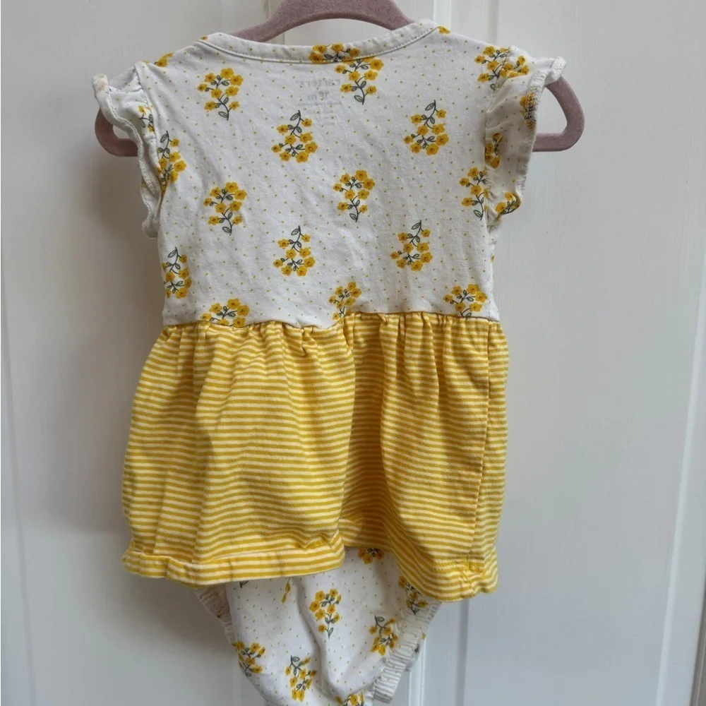 Carter's 18M Girls Short Sleeve Floral Baby Dress with Onesie Enclosure